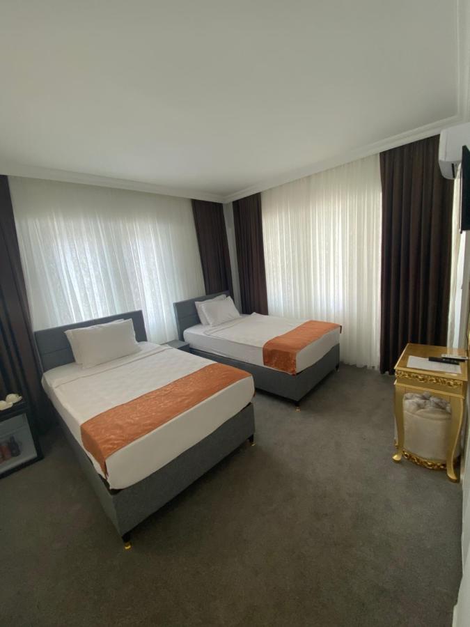 Kadeer Hotell *