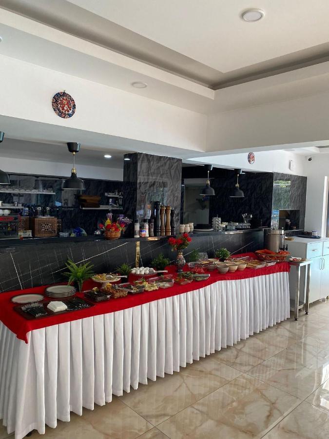 Hotell Kadeer *