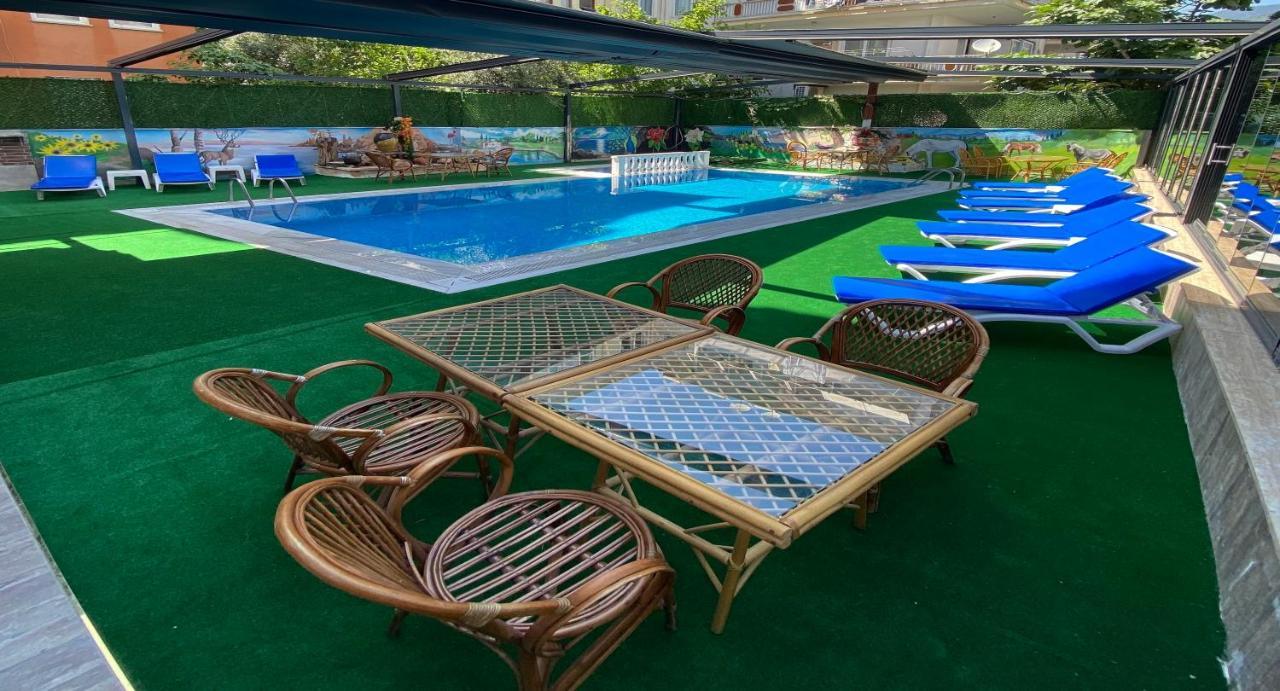 Hotell Kadeer *