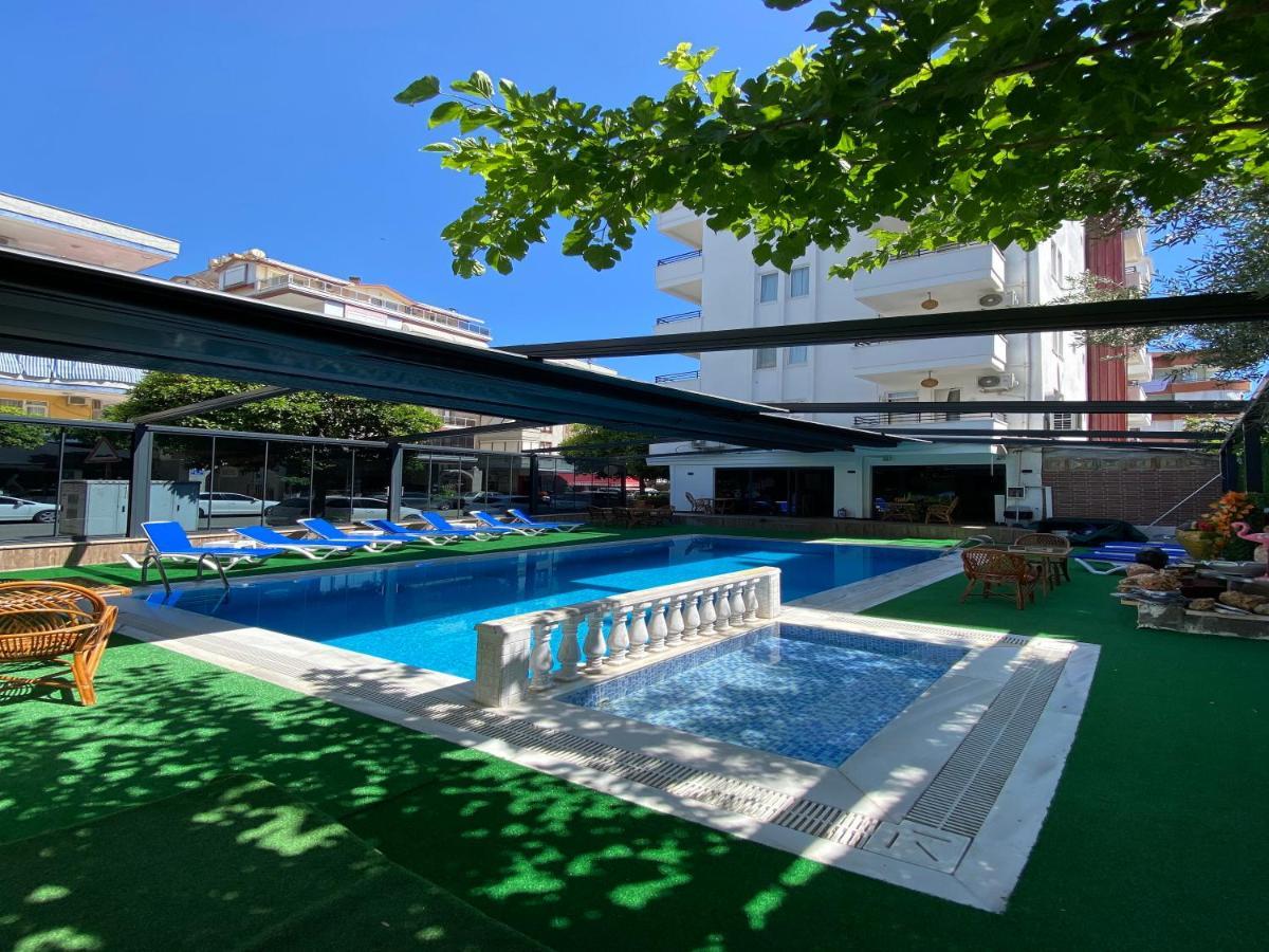 Kadeer Hotell